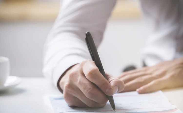 Digital Transformation Across the NHS: A Roundup of EPR Contracts, AI Integration, and Clinical Go-Lives