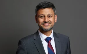Political Turmoil: Dr. Zubir Ahmed Resigns as Health Minister in Scathing Critique of Starmer’s Leadership