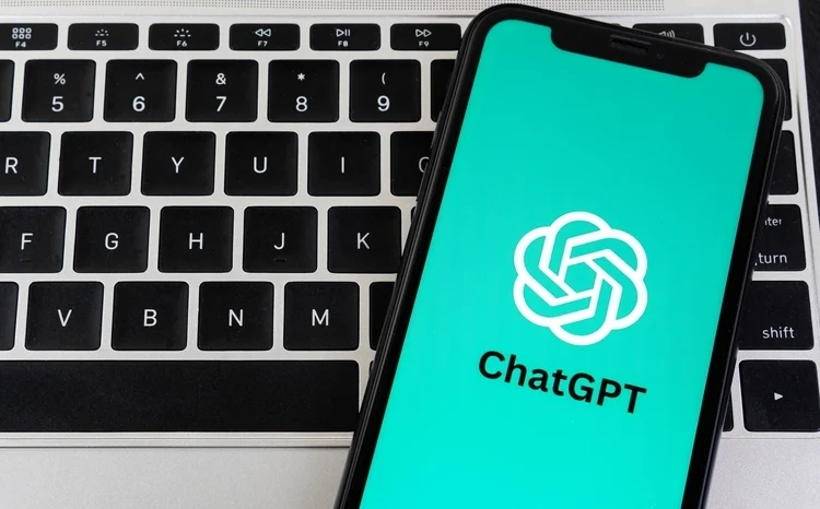 The Digital Doctor: Why One in Seven Britons are Trading GPs for AI Chatbots
