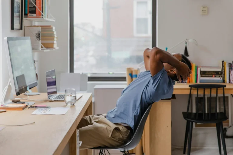 The Stealth Wellness Revolution: How to Integrate Yoga into Your Virtual Workday