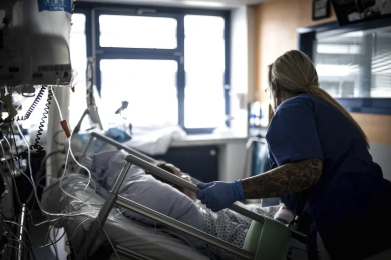 The Virtual Bedside: Wrongful Death Lawsuit Sparks National Debate on Tele-ICU Safety