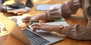 The Executive Trap: Navigating Productivity and Professionalism Amid Bipolar Depression