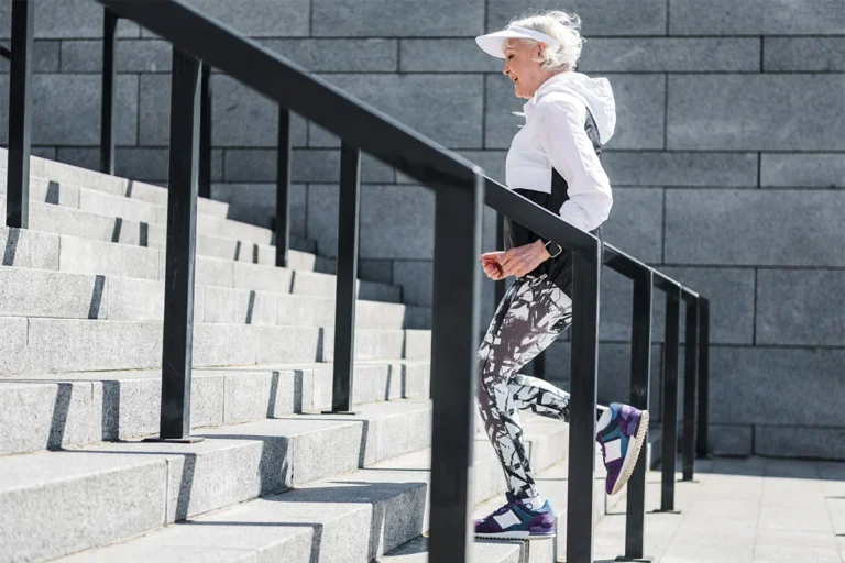 The Longevity Paradox: Redefining Fitness for the "Healthspan" Era
