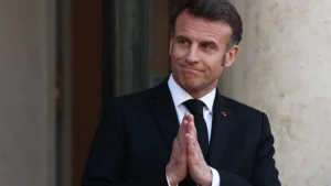 The Digital Identity Paradigm: Macron and the WHO’s Push for Mandatory Internet Age Verification