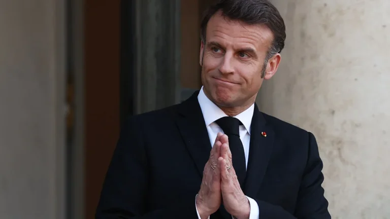 The Digital Identity Paradigm: Macron and the WHO’s Push for Mandatory Internet Age Verification
