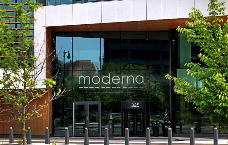 A New Era in Influenza Prevention: Moderna’s mRNA Vaccine mFLUSIVA Receives FDA Approval