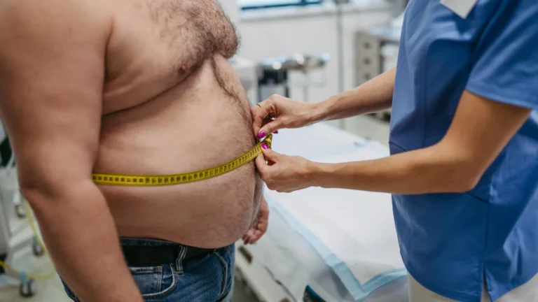 Beyond the Scale: Why Your Waistline Is a More Precise Health Indicator Than Your Weight