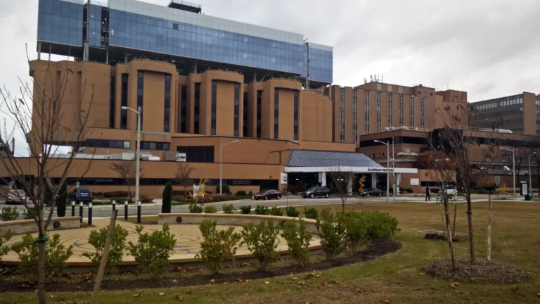 Escalating Contract Dispute Between Sentara Health and Anthem Threatens Coverage for 380,000 Patients