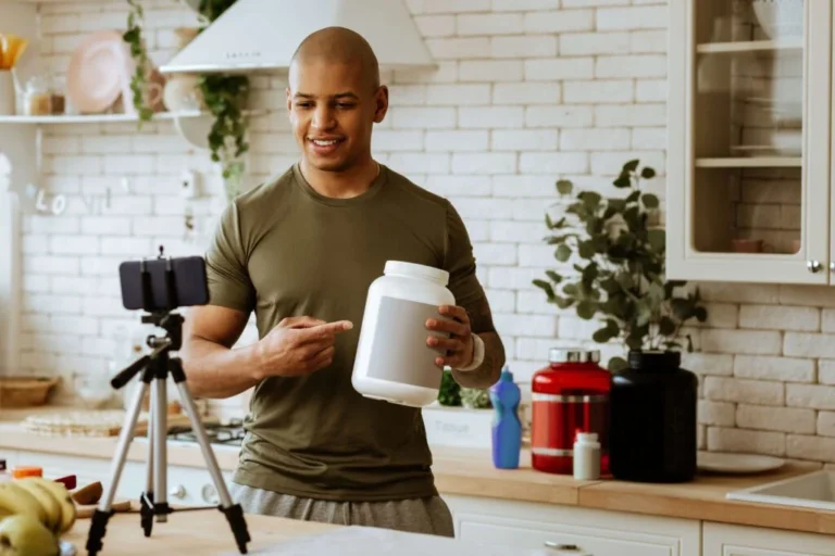 The Art of Coaching: Why Knowing “Too Much” Can Actually Sabotage Your Success