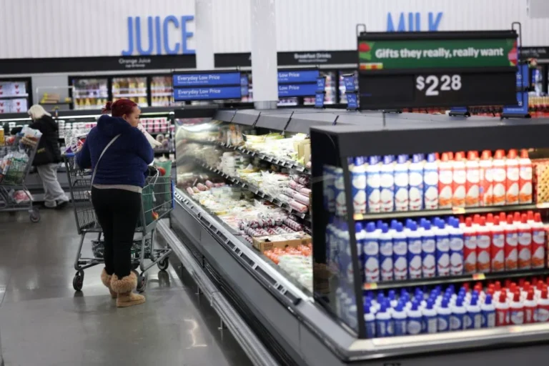 The End of Label Confusion: How New Legislation Aims to Curb Food Waste and Save Consumers Billions
