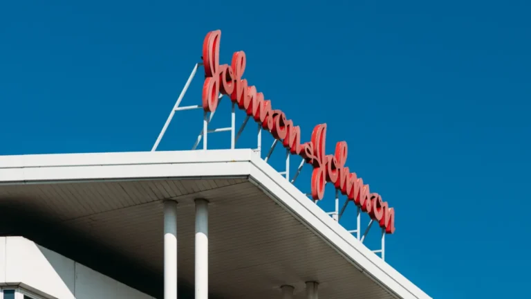 The Future of Precision Medicine: Johnson & Johnson Bets Big on In Vivo CAR-T with Sail Biomedicines Deal
