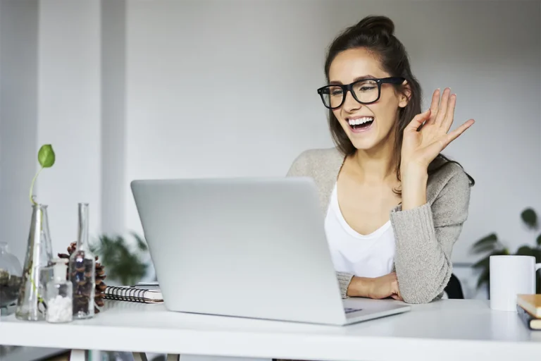 The Kinetic Office: How the Corporate World is Reimagining the Sedentary Workday