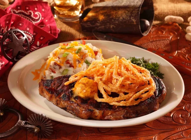 The Ultimate Comfort: Why Loaded Mashed Potatoes Have Become the Steakhouse Gold Standard