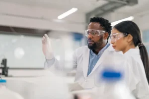 Thermo Fisher Finalizes Divestiture of Microbiology Unit to Astorg: A Strategic Realignment in the Life Sciences Sector