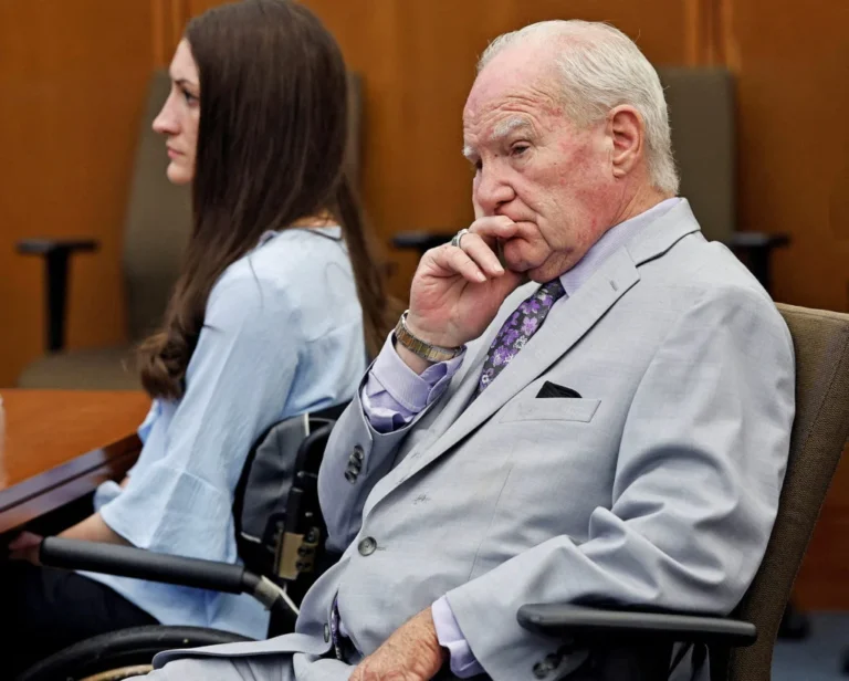 A Nation Watches: The Uncertain Fate of Lindsay Clancy as Jury Deliberations Enter Sixth Day