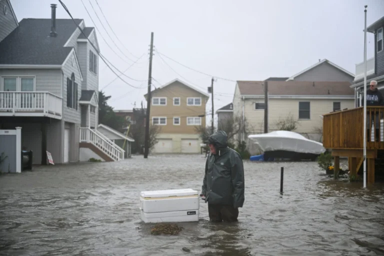Aftermath of the Nor’easter: East Coast Grapples with Widespread Destruction and Power Outages