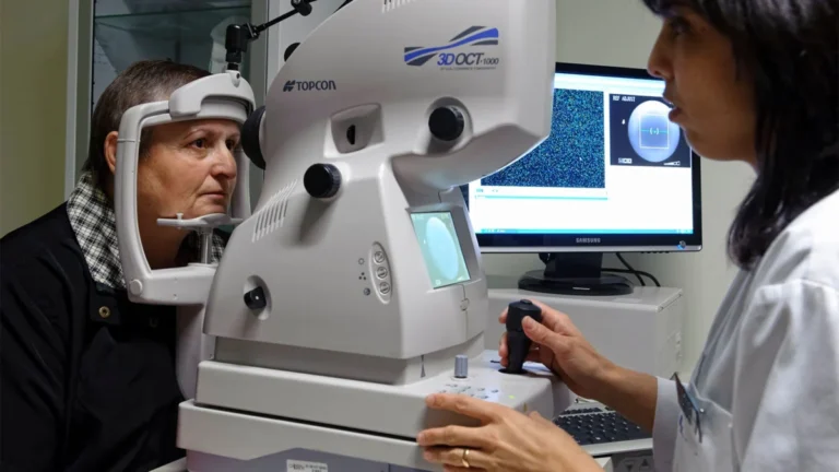 Bridging the Gap: Can Community Optometrists Revolutionize Wet AMD Management?