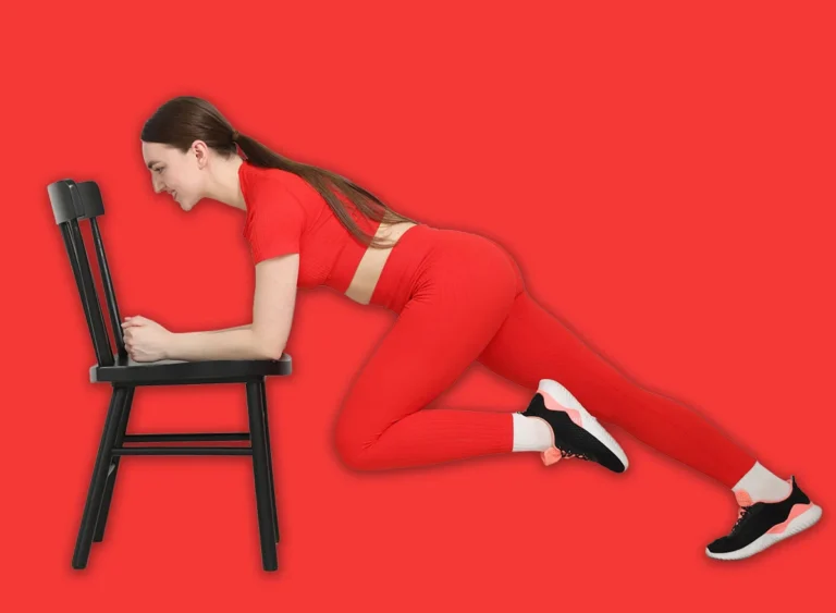 Reclaiming Your Core: The 21-Day Chair-Based Strategy for Strength After 60