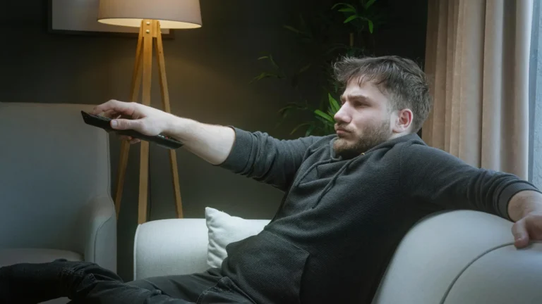 The Hidden Danger of the Chair: How Uninterrupted Sitting Elevates Cancer Risks