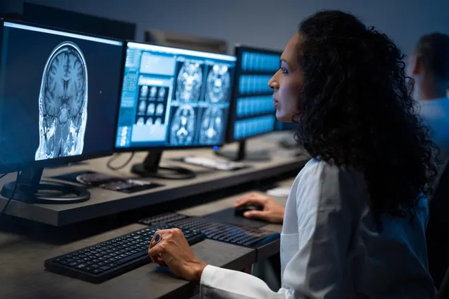 The Jury of Machines: Cognita Imaging Pioneers New Regulatory Path for Generative AI in Radiology